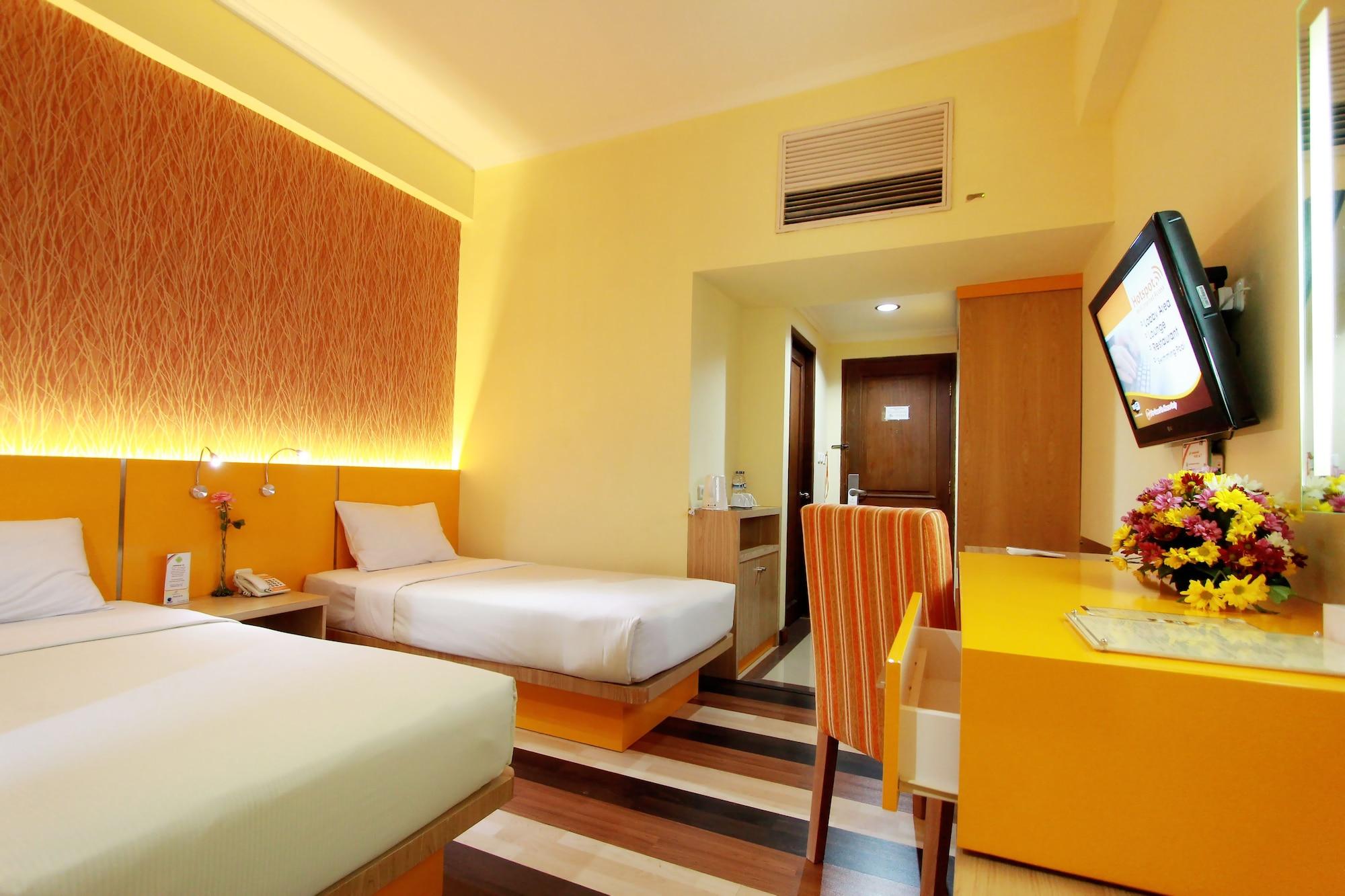Pandanaran Hotel Semarang Exterior foto